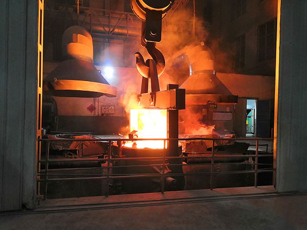 大型铸钢件厂家揭秘：钢中夹杂物的生成过程与影响因素