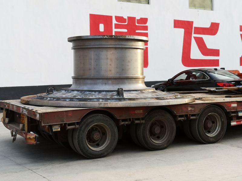 惊到了建材行业，这是哪个大型铸钢厂的大端盖，腾飞铸钢哦