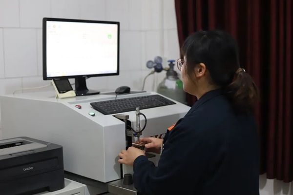 为什么老客户反复选腾飞铸钢？20年深耕，用“三力”坚守长期主义