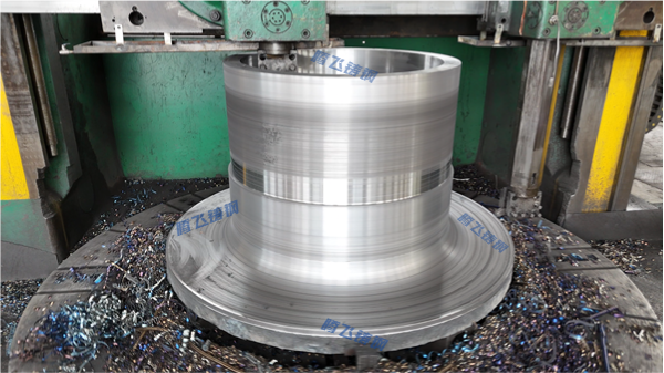 找铸钢件就选腾飞铸钢，重载场景下大型铸钢件的核心保障者！