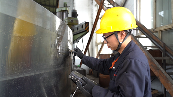 腾飞铸钢 | 大型铸钢件常见缺陷及其解决方案