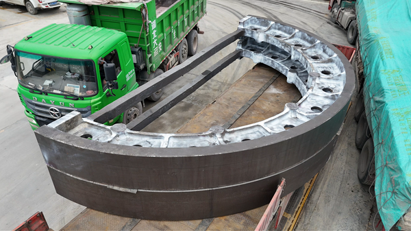 大型铸钢件在铸造过程中如何保障产品质量？腾飞铸钢为您专业解析！